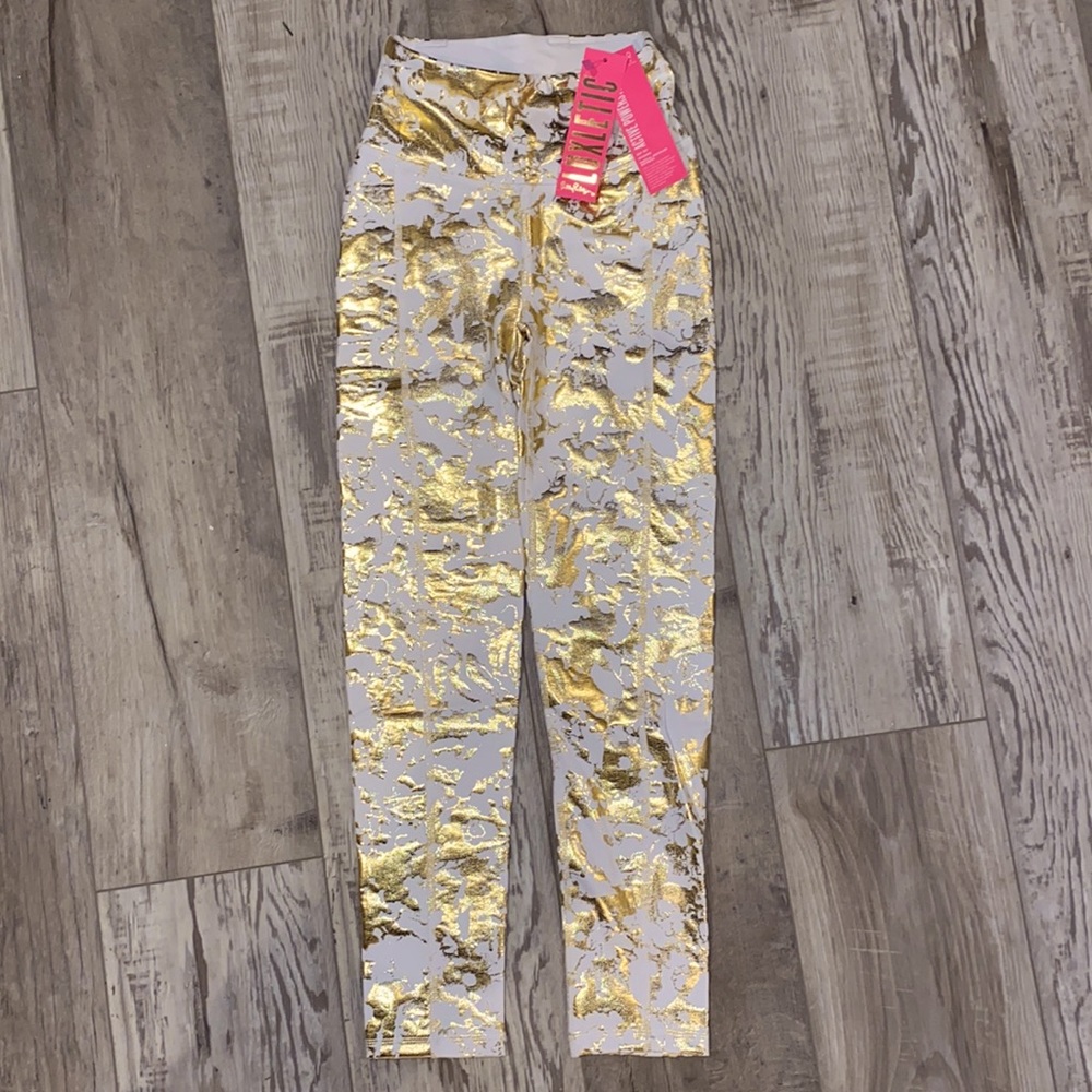 NEW w/TAGS! Lilly Pulitzer’s Luxletic Active Powerstretch Metallic Gold leggings